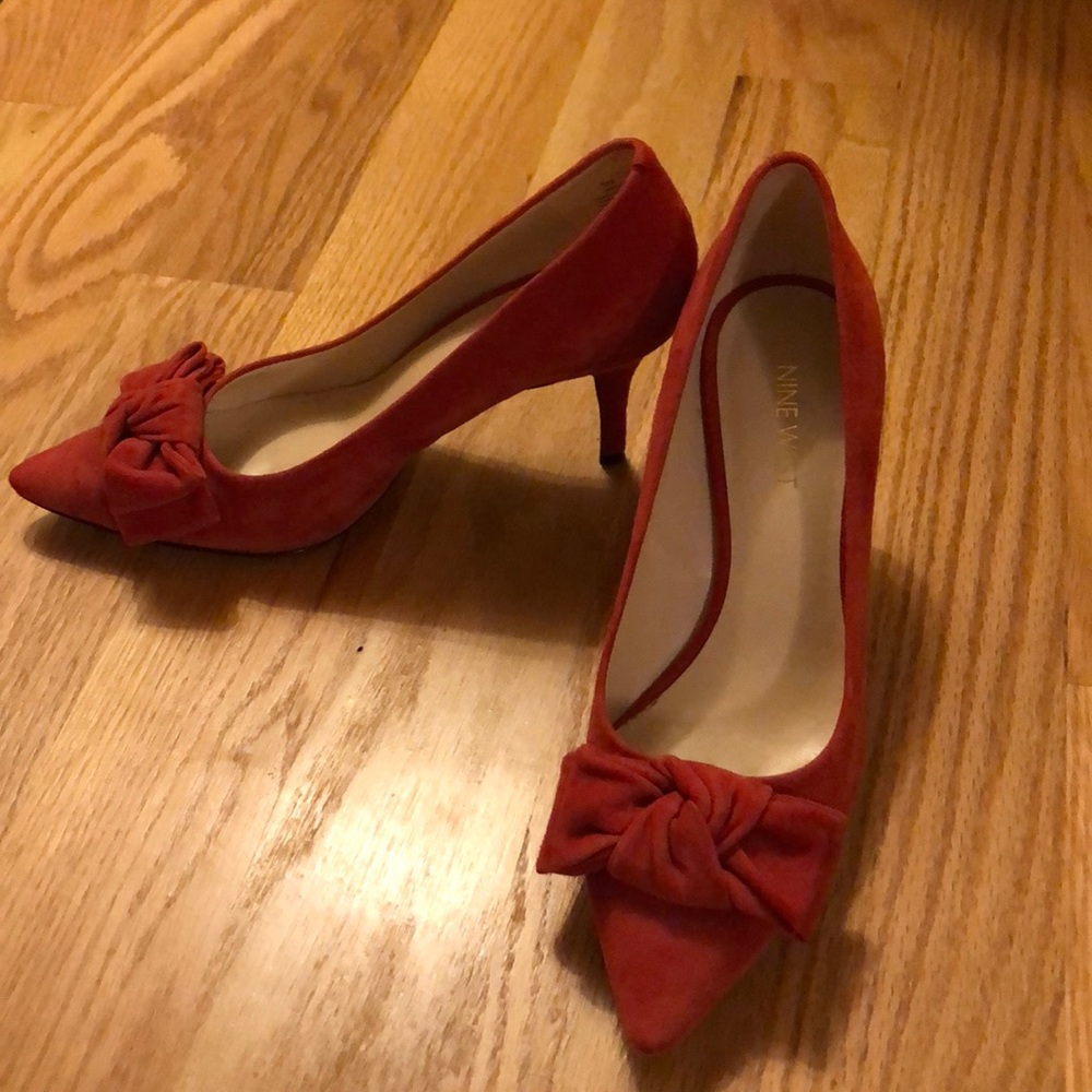 Nine West Red Heels with Bow